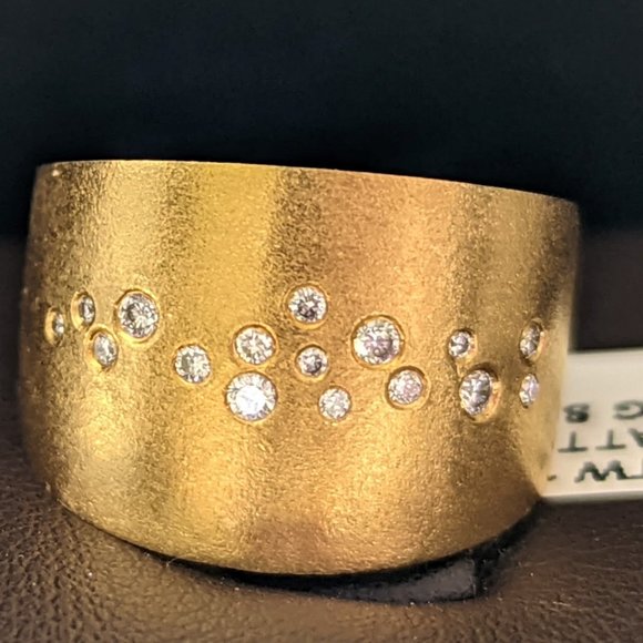 14K Yellow Gold and Diamond Ring from the Marika Desert Gold collection - Picture 5 of 7